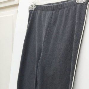 Marika Womans Capri Pants Gray White Leg Stripe Cool Max Cotton Stretch USA L